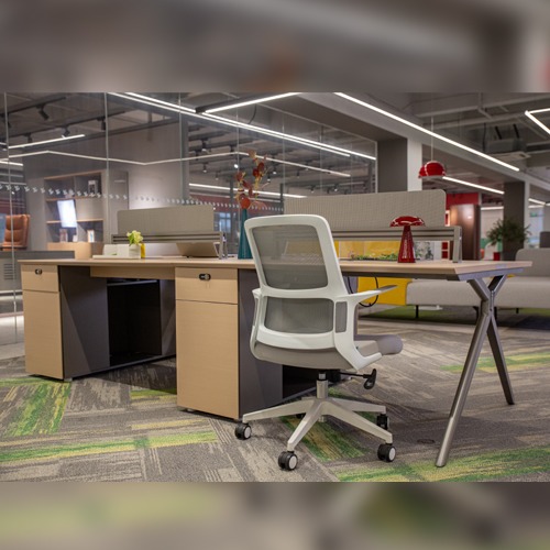 What kind of office furniture is used in high grade office buildings